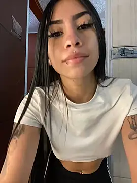 Bunny sexy01 online show from April 7, 2026, 1:40 am