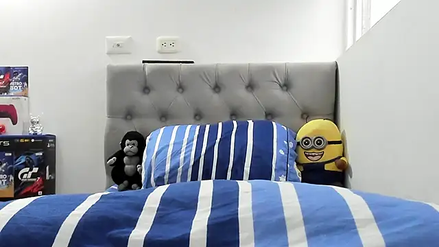 jacob firexx online show from October 23, 2025, 11:53 am