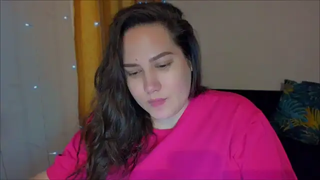  madalexa  online show from January 25, 2025, 8:00 pm