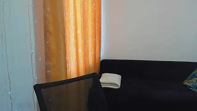  madalexa  online show from February 9, 2026, 12:14 pm