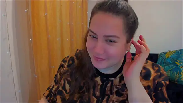  madalexa  online show from December 24, 2024, 6:50 pm