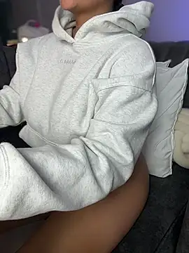 GabriellaFerrer online show from February 24, 2026, 11:11 am