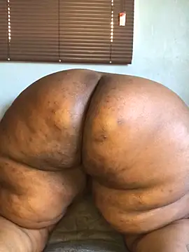 Snapshot of sotho_ssbbw chatting on June 12, 2026, 11:30 am sotho ssbbw online show from June 12, 2026, 11:30 am