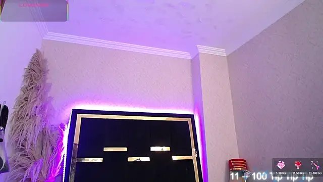 Moon Water   online show from March 10, 2026, 11:36 am