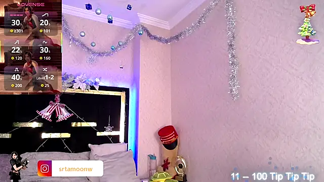 Moon Water   online show from December 16, 2025, 10:52 am