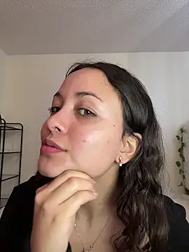 Megan Rodrigo online show from March 6, 2026, 1:39 pm