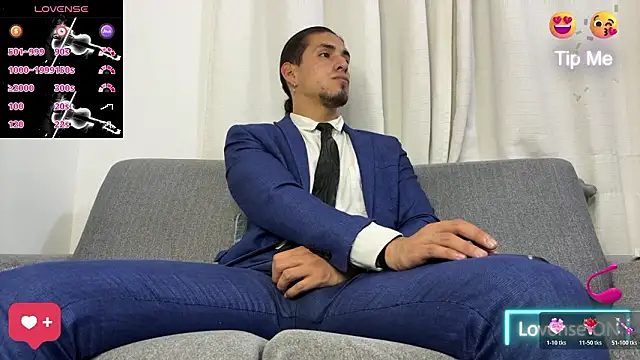 Snapshot of Tom_blunt96 chatting on February 24, 2026, 8:15 am Tom blunt96 online show from February 24, 2026, 8:15 am