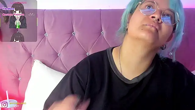 lucky-leah online show from March 21, 2025, 3:33 am