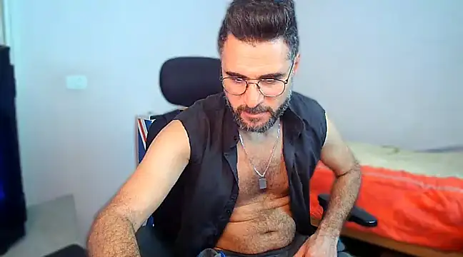 Snapshot of steve-renato chatting on February 2, 2025, 11:18 am steve-renato online show from February 2, 2025, 11:18 am