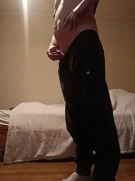 niesmialy39oon online show from February 27, 2026, 9:25 pm