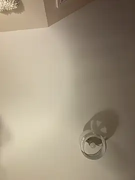 xxcurvyjessiexx online show from December 17, 2025, 6:35 pm