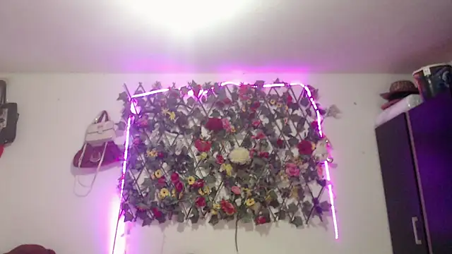 sexysusan4you online show from April 11, 2026, 7:39 pm