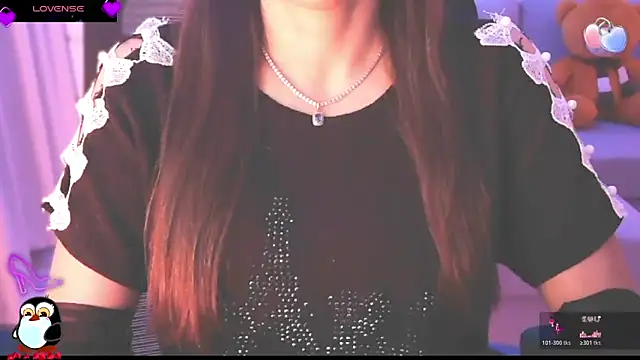 Snapshot of _Blue_Ruubyy_ chatting on March 18, 2026, 5:25 pm Blue Ruubyy online show from March 18, 2026, 5:25 pm