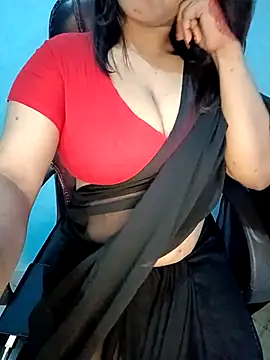 Snapshot of Dayna-36 chatting on February 17, 2025, 4:17 pm Dayna-36 online show from February 17, 2025, 4:17 pm