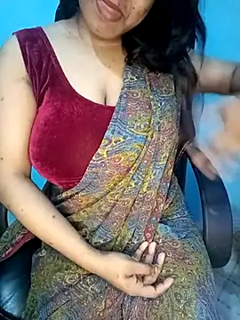 Snapshot of Dayna-36 chatting on February 23, 2025, 8:44 pm Dayna-36 online show from February 23, 2025, 8:44 pm