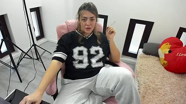 Snapshot of Dyana_Kaylinn chatting on February 28, 2026, 5:40 am Dyana Kaylinn online show from February 28, 2026, 5:40 am