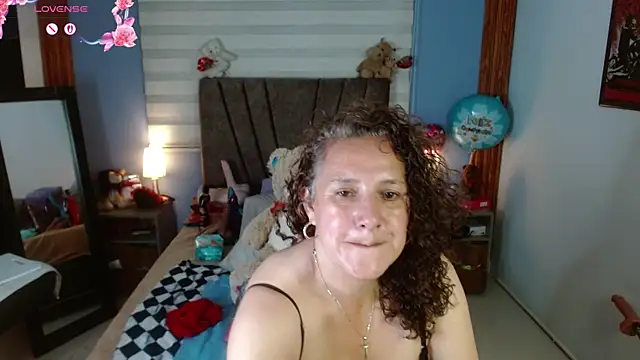 Nadia 84 online show from June 2, 2026, 12:27 pm