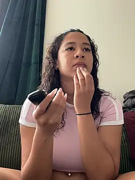 VanessaBling online show from January 7, 2026, 4:01 pm