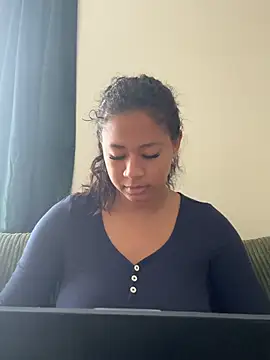 VanessaBling online show from February 19, 2026, 4:59 pm