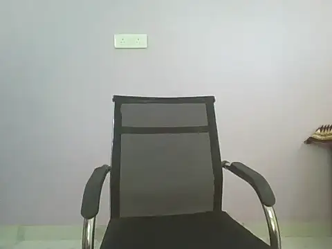 Snapshot of Dusky_Aarav chatting on June 30, 2026, 10:04 am Dusky Aarav online show from June 30, 2026, 10:04 am