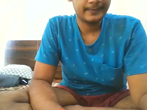 Dusky Aarav online show from October 15, 2025, 4:22 am