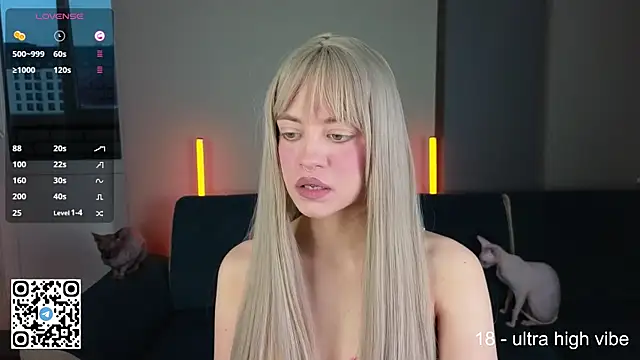 mybunnywendy online show from October 3, 2025, 1:01 pm