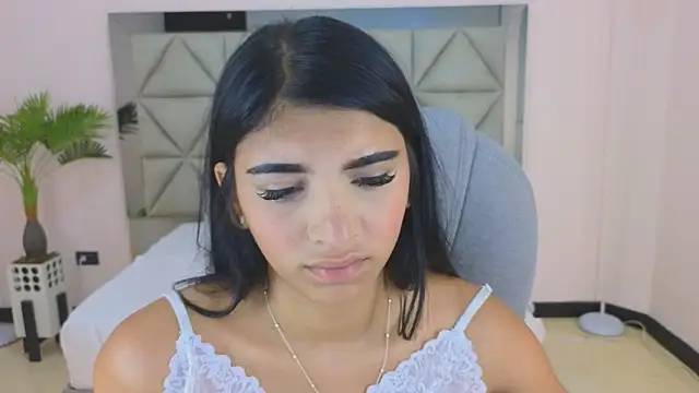 maiaa ruiz online show from November 13, 2025, 4:00 pm