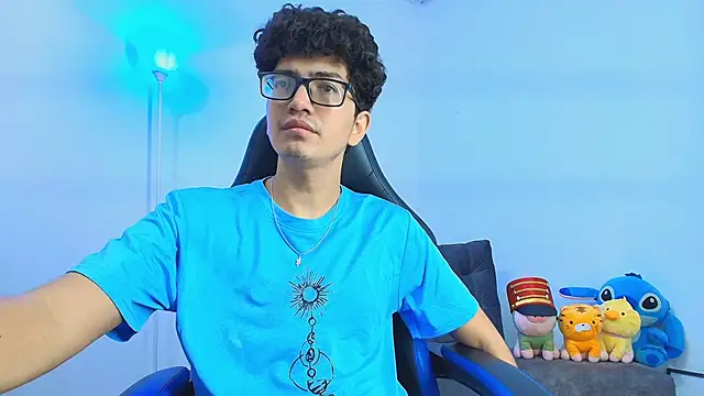 TylerWhite  online show from November 20, 2025, 4:13 am