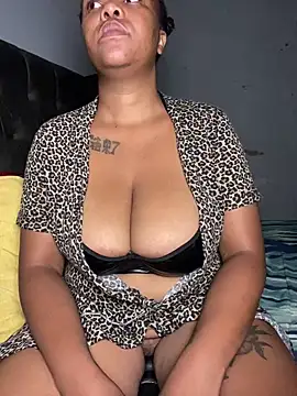 Snapshot of Mandy-101 chatting on March 18, 2026, 7:22 am Mandy-101 online show from March 18, 2026, 7:22 am