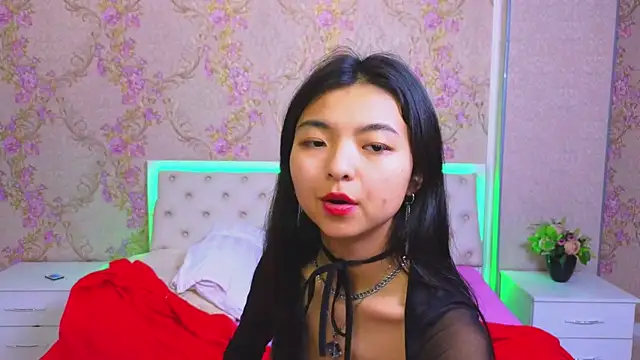 Snapshot of Shy_Kira chatting on January 29, 2025, 3:58 pm Shy Kira online show from January 29, 2025, 3:58 pm