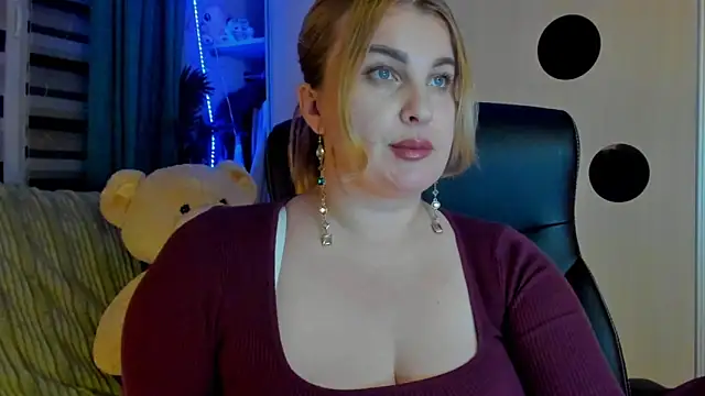 CoraSwon online show from March 26, 2026, 5:55 pm