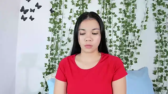 Emiily Parkerr online show from February 19, 2026, 3:03 am