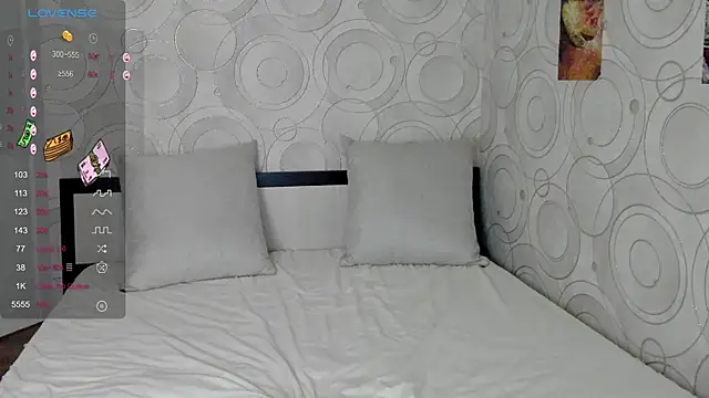 jellyffish online show from February 18, 2025, 5:09 pm