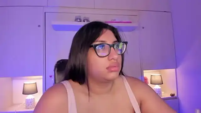 CANDYGABYY online show from April 15, 2026, 8:09 pm