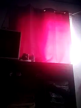 SaucyAffair0 online show from April 1, 2026, 1:01 pm