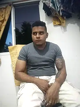 SaucyAffair0 online show from March 13, 2026, 11:32 pm