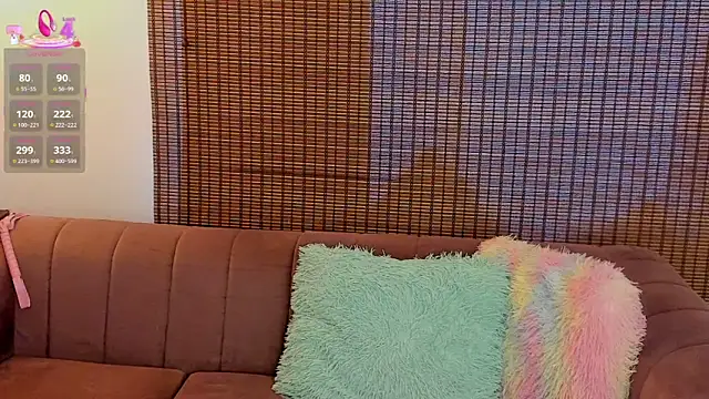 Snapshot of ariana_cross chatting on June 30, 2026, 2:39 pm ariana cross online show from June 30, 2026, 2:39 pm