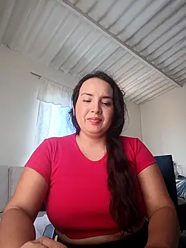 Snapshot of allison-dreams chatting on February 14, 2025, 4:31 pm allison-dreams online show from February 14, 2025, 4:31 pm