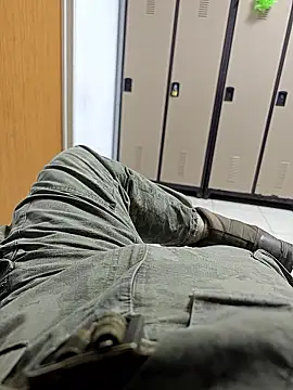 Snapshot of justwatchbaby chatting on January 16, 2026, 1:59 pm justwatchbaby online show from January 16, 2026, 1:59 pm