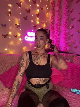 Chachou000 online show from March 17, 2025, 7:58 pm