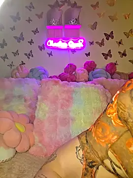 Chachou000 online show from February 13, 2026, 8:09 pm