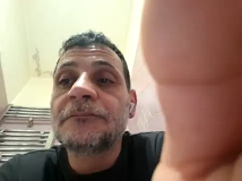 Snapshot of Ago991 chatting on February 14, 2026, 6:52 pm Ago991 online show from February 14, 2026, 6:52 pm