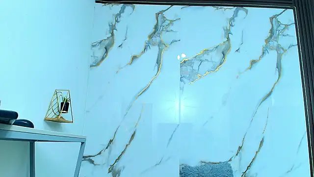 Lindsey8 online show from March 8, 2026, 12:08 pm