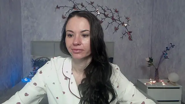 Snapshot of KaraCriegs chatting on February 20, 2026, 7:05 pm KaraCriegs online show from February 20, 2026, 7:05 pm