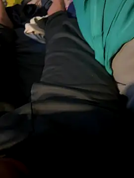 caliguy37 online show from December 4, 2024, 5:38 pm