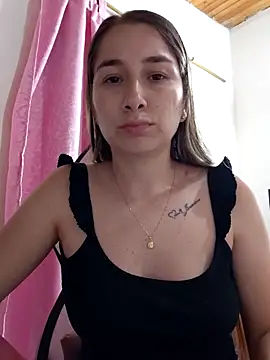 Snapshot of Iris_love18 chatting on February 3, 2026, 12:10 am Iris love18 online show from February 3, 2026, 12:10 am