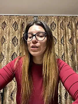 Snapshot of NadiraNoor chatting on September 20, 2025, 10:04 pm NadiraNoor online show from September 20, 2025, 10:04 pm