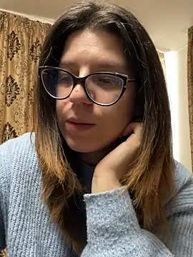 NadiraNoor online show from March 3, 2026, 8:54 am