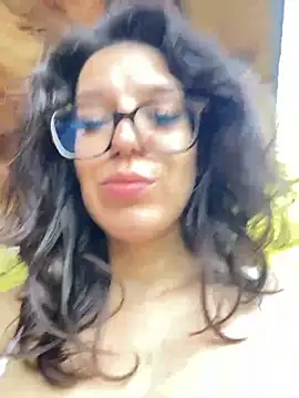 Snapshot of NadiraNoor chatting on June 28, 2026, 3:07 pm NadiraNoor online show from June 28, 2026, 3:07 pm
