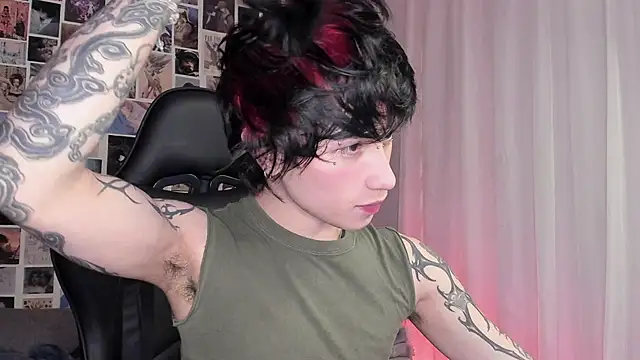 liamelf online show from September 20, 2025, 5:56 am